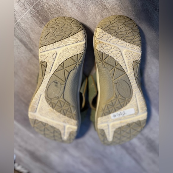 Earth Origins Womens Sandals Size 9.5 Green Slides Casual Leather Comfy - Picture 13 of 15